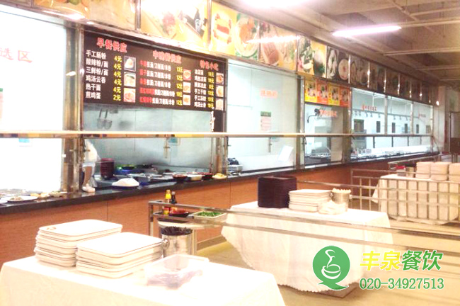 又到春困夏乏的季節(jié)，食堂承包公司來(lái)規(guī)范員工飲食了